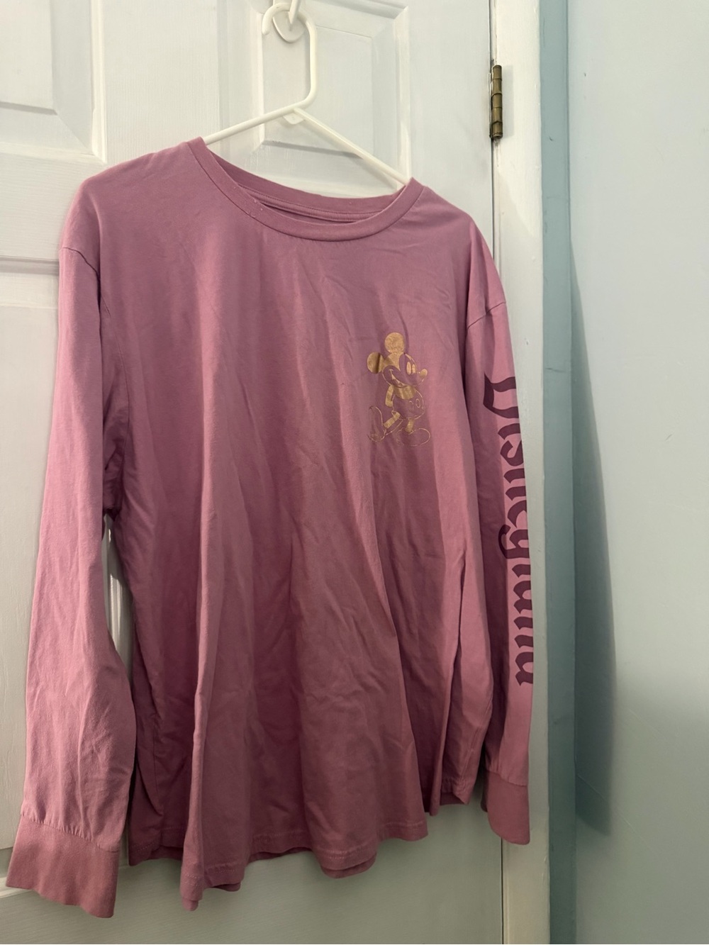 Disneyland Mickey Mouse Women’s XL Pink Long Sleeve Graphic Shirt
